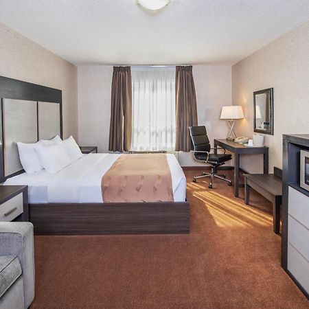 Quality Inn&Suites Lethbridge Extérieur photo