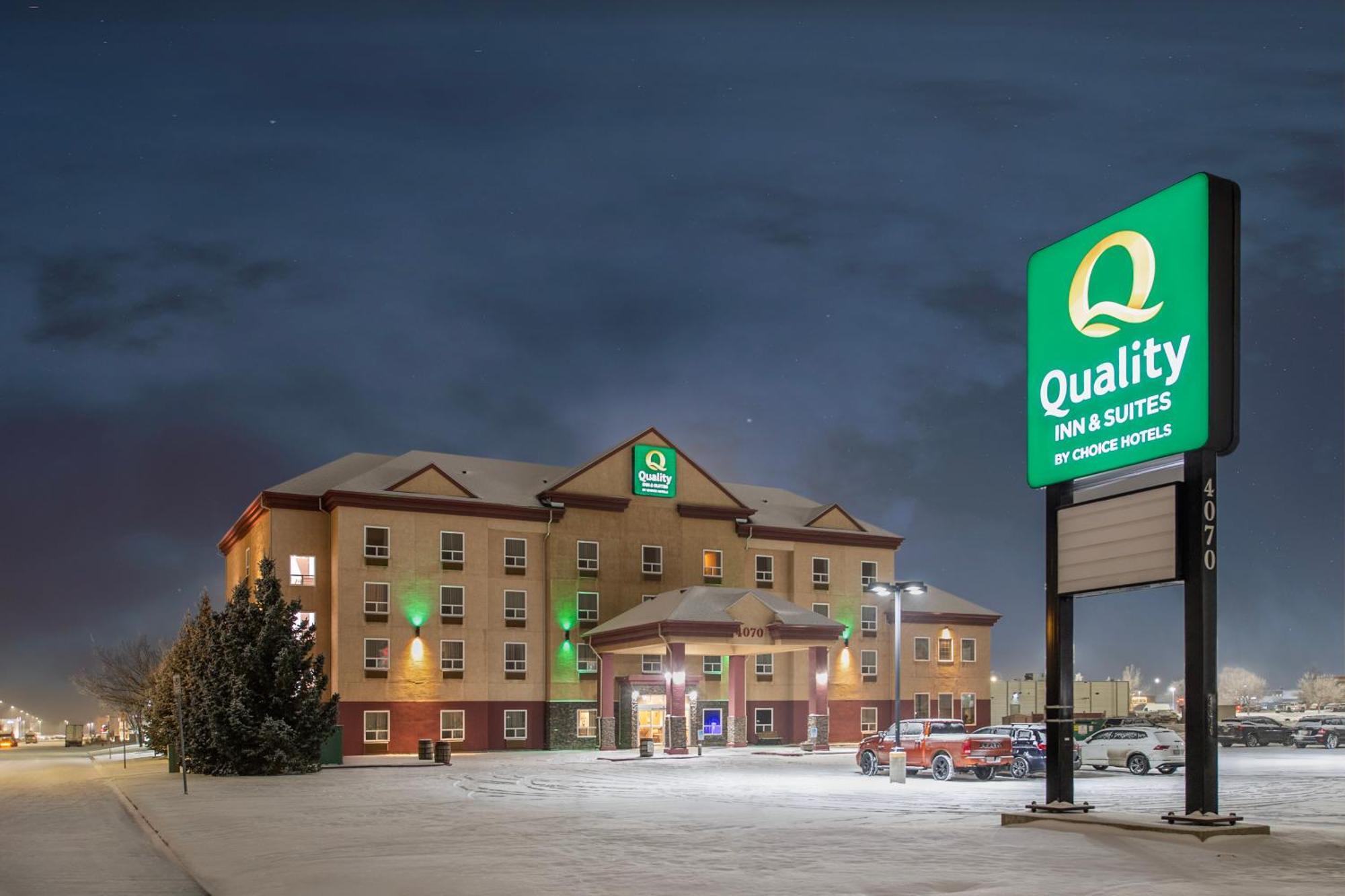 Quality Inn&Suites Lethbridge Extérieur photo