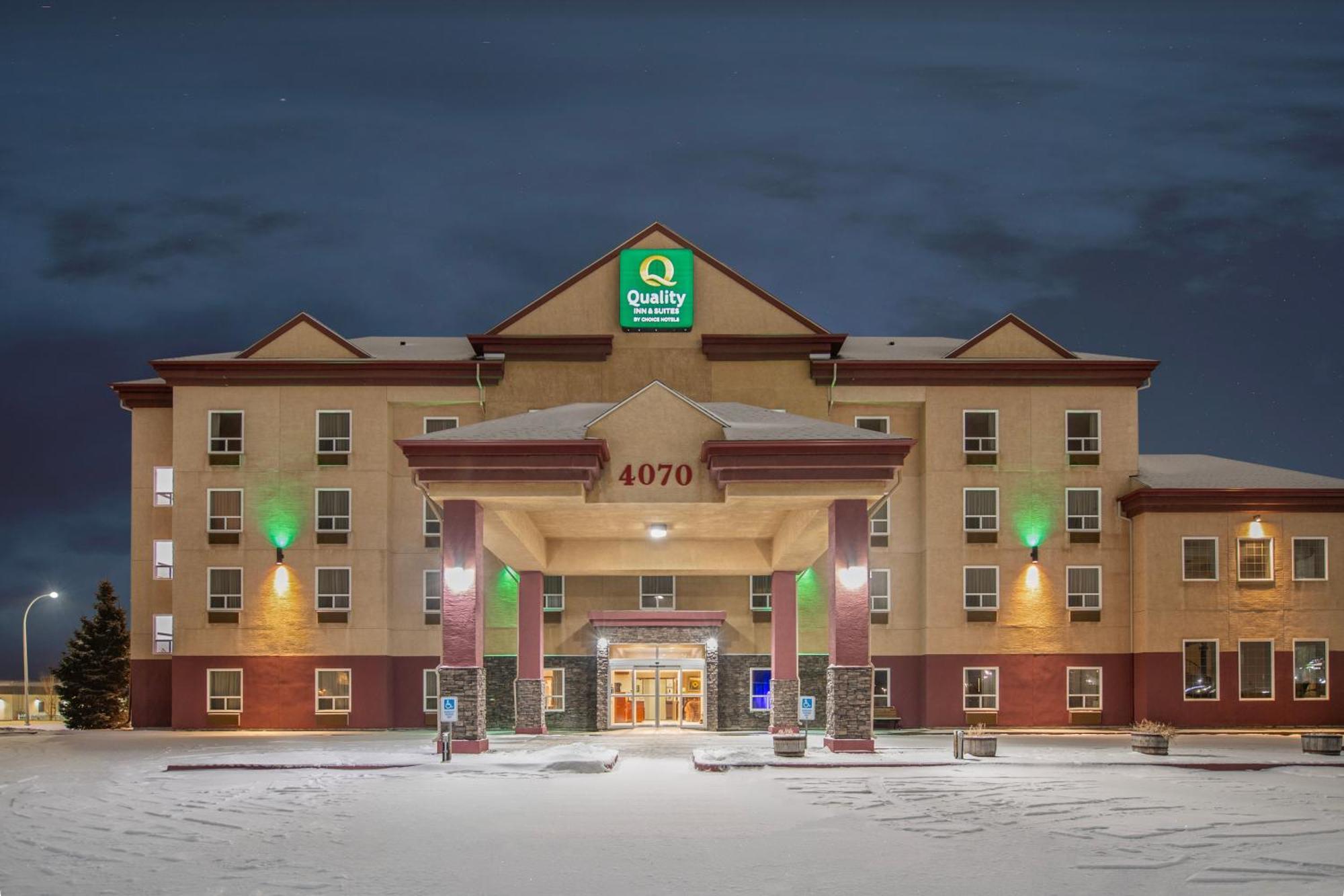 Quality Inn&Suites Lethbridge Extérieur photo