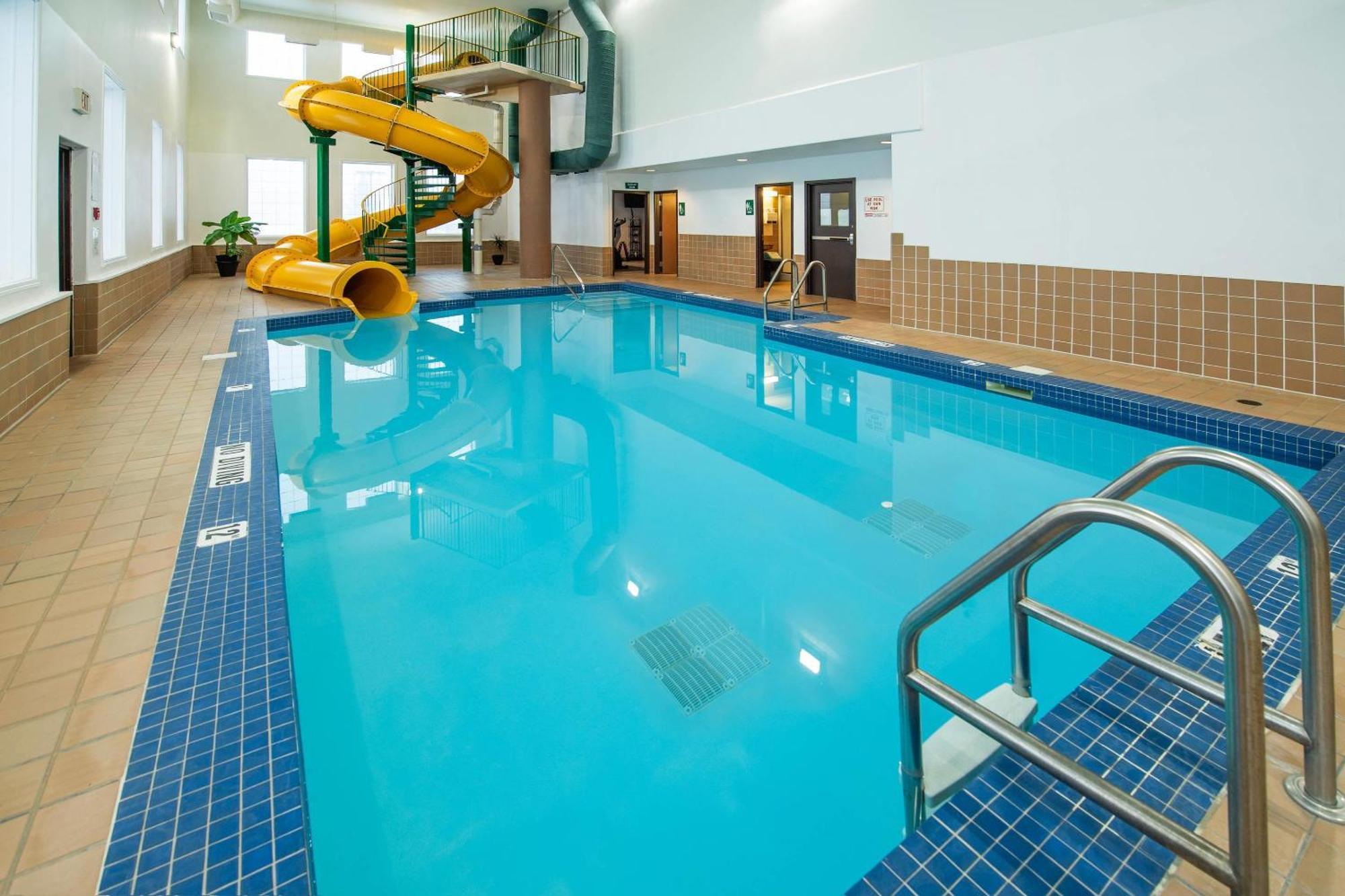 Quality Inn&Suites Lethbridge Extérieur photo