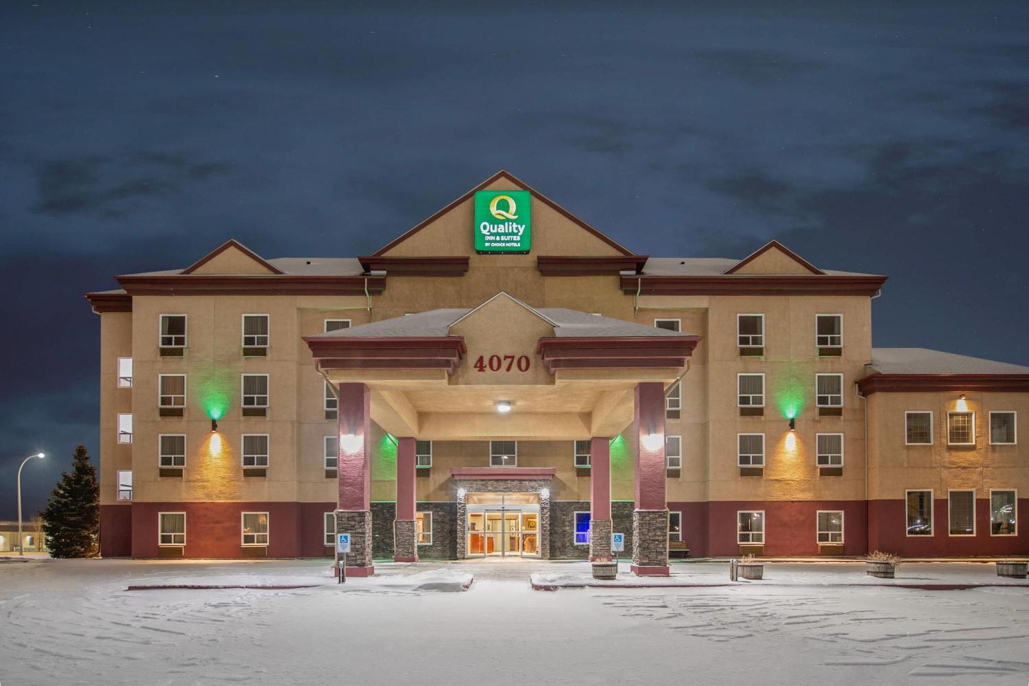 Quality Inn&Suites Lethbridge Extérieur photo