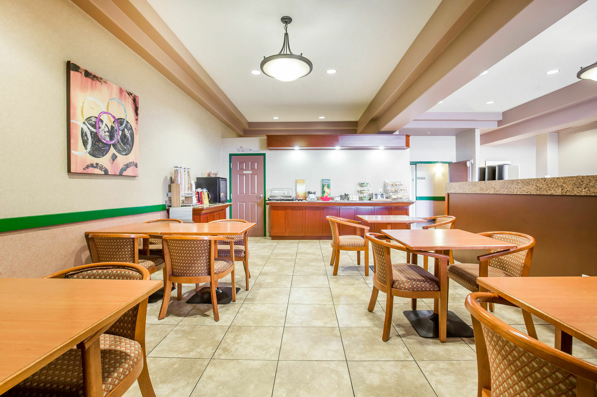 Quality Inn&Suites Lethbridge Extérieur photo